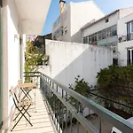 Liberdade Great Bright Apt With Ac Elevator Garage